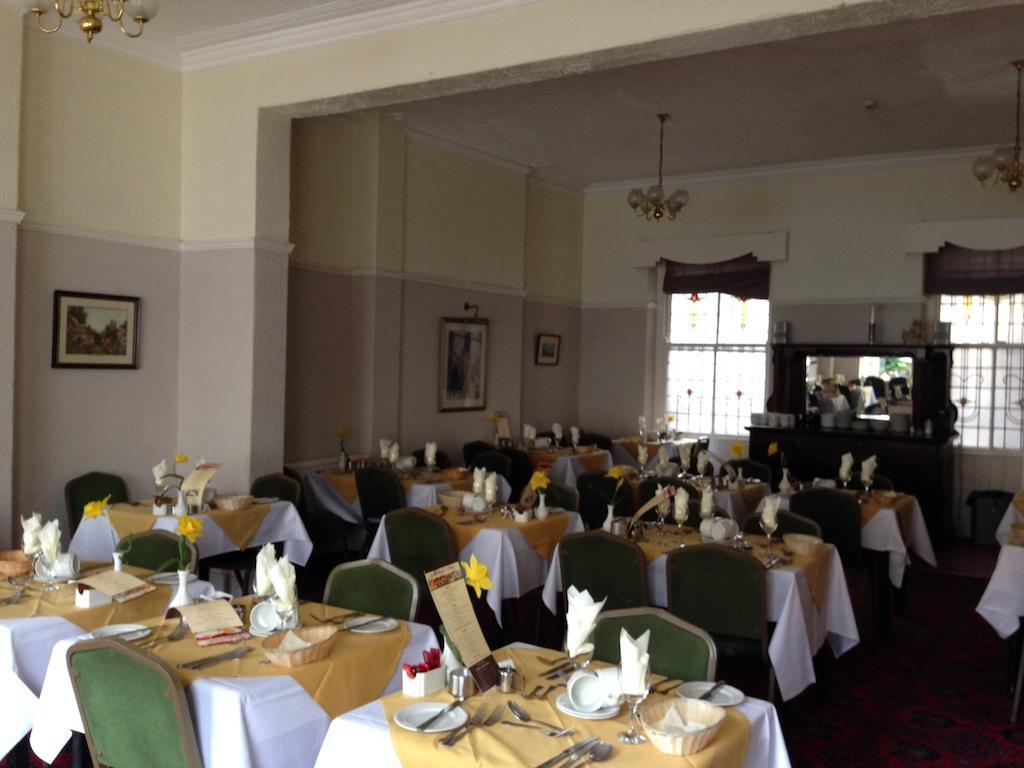 Grand Ash Hotel Llandudno Eksteriør bilde